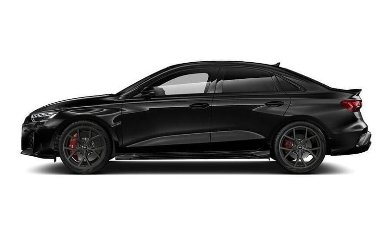 Neu Audi RS3 Sport 400 PS (294 kW) 2026 Schwarz Limousine