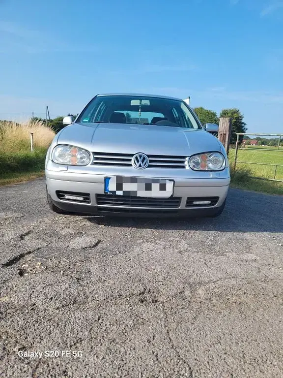 Gebraucht VW Golf IV Highline 150 PS (110 kW) 2002 Silber Limousine