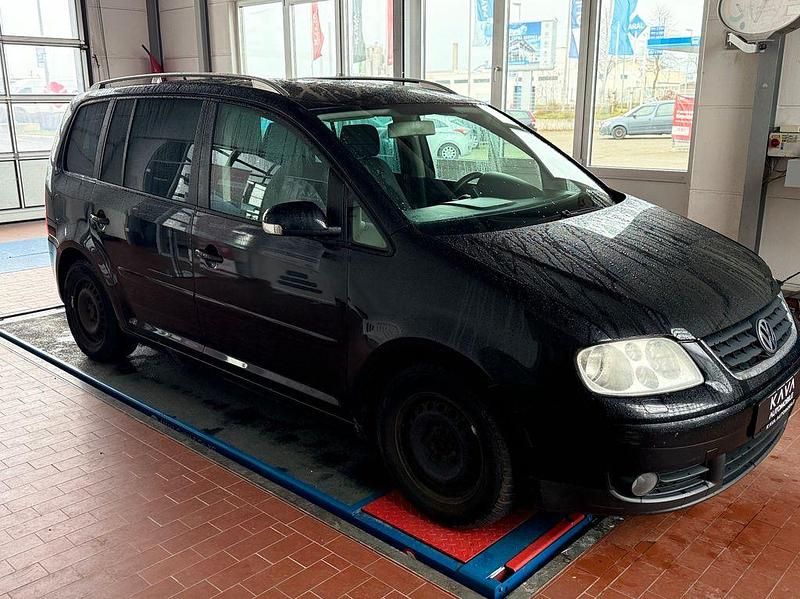 Gebraucht VW Touran Highline 140 PS (102 kW) 2005 Schwarz Van / Kleinbus