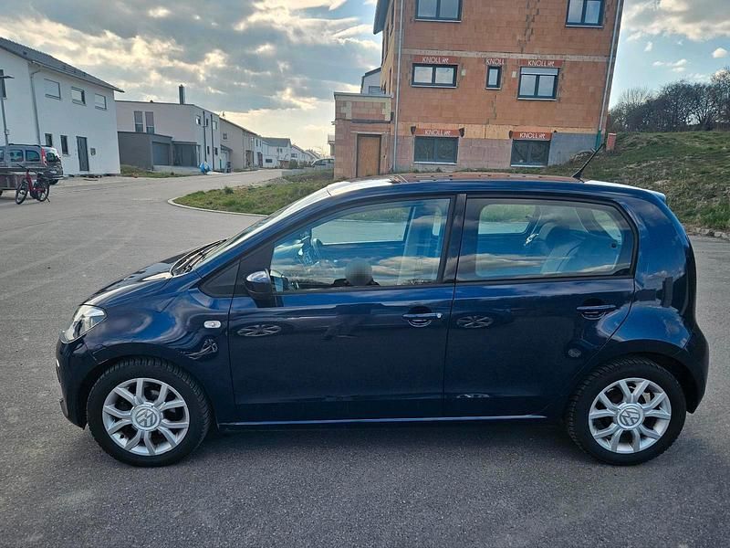 Gebraucht VW up! high up! 75 PS (55 kW) 2014 Blau Kleinwagen