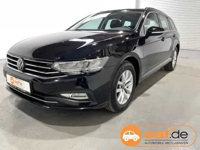 Schwarz Gebraucht 2022 VW Passat Business Kombi | 24.950 € (Fairer Preis) - Bild 1/4