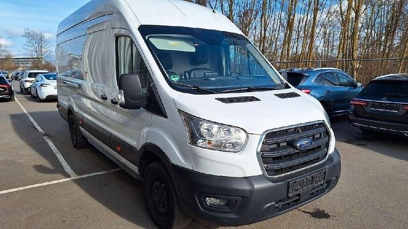 Gebraucht Ford Transit Trend 131 PS (96 kW) 2021 Weiß Van / Kleinbus