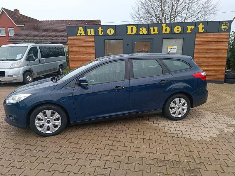 Blau Gebraucht 2014 Ford Focus Kombi | 5.200 € (Fairer Preis) - Bild 1/4
