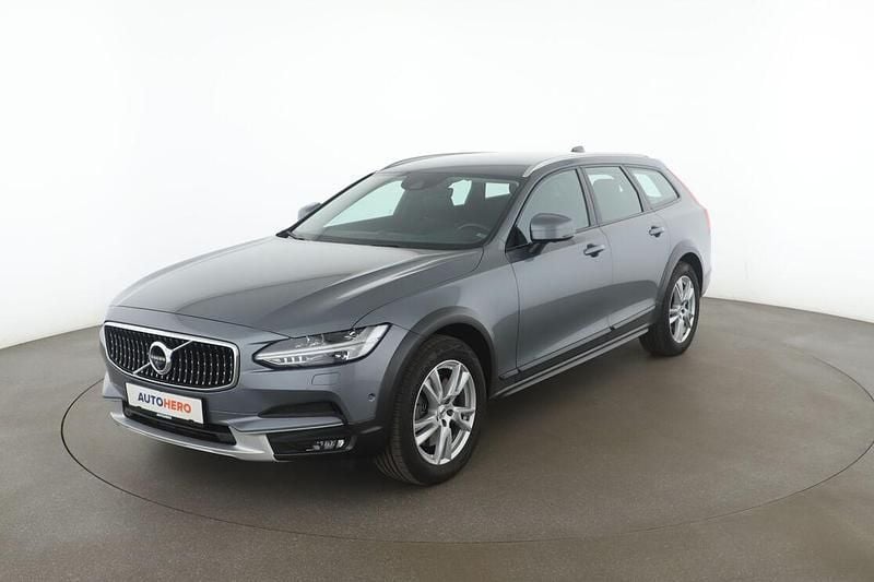 Grau Gebraucht 2019 Volvo V90 CC Kombi | 26.930 € (Guter Preis) - Bild 1/3