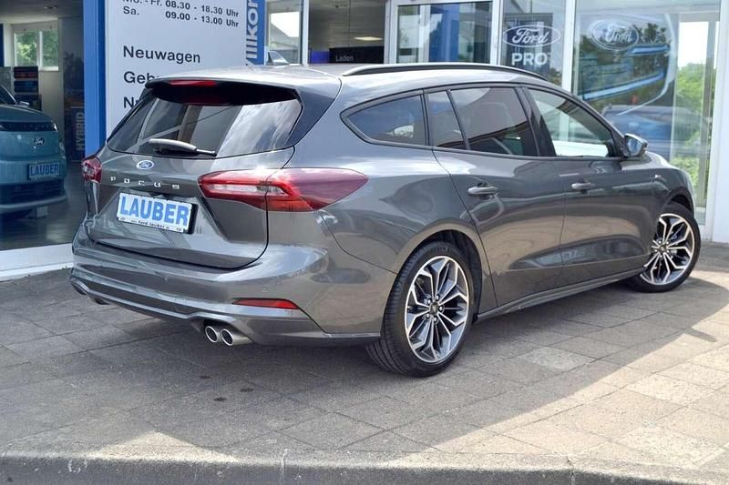 Neu Ford Focus ST-Line X 155 PS (114 kW) 2025 Magnetic grau Kombi