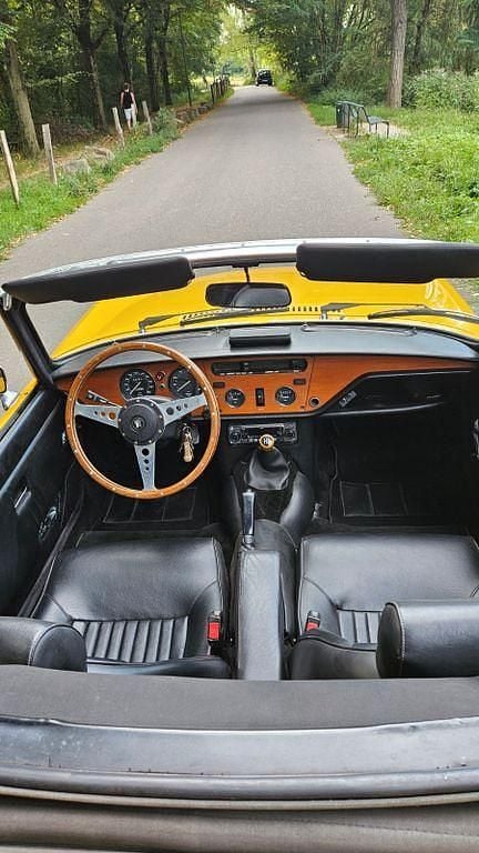 Gebraucht Triumph Spitfire 69 PS (50 kW) 1981 Gelb Cabrio