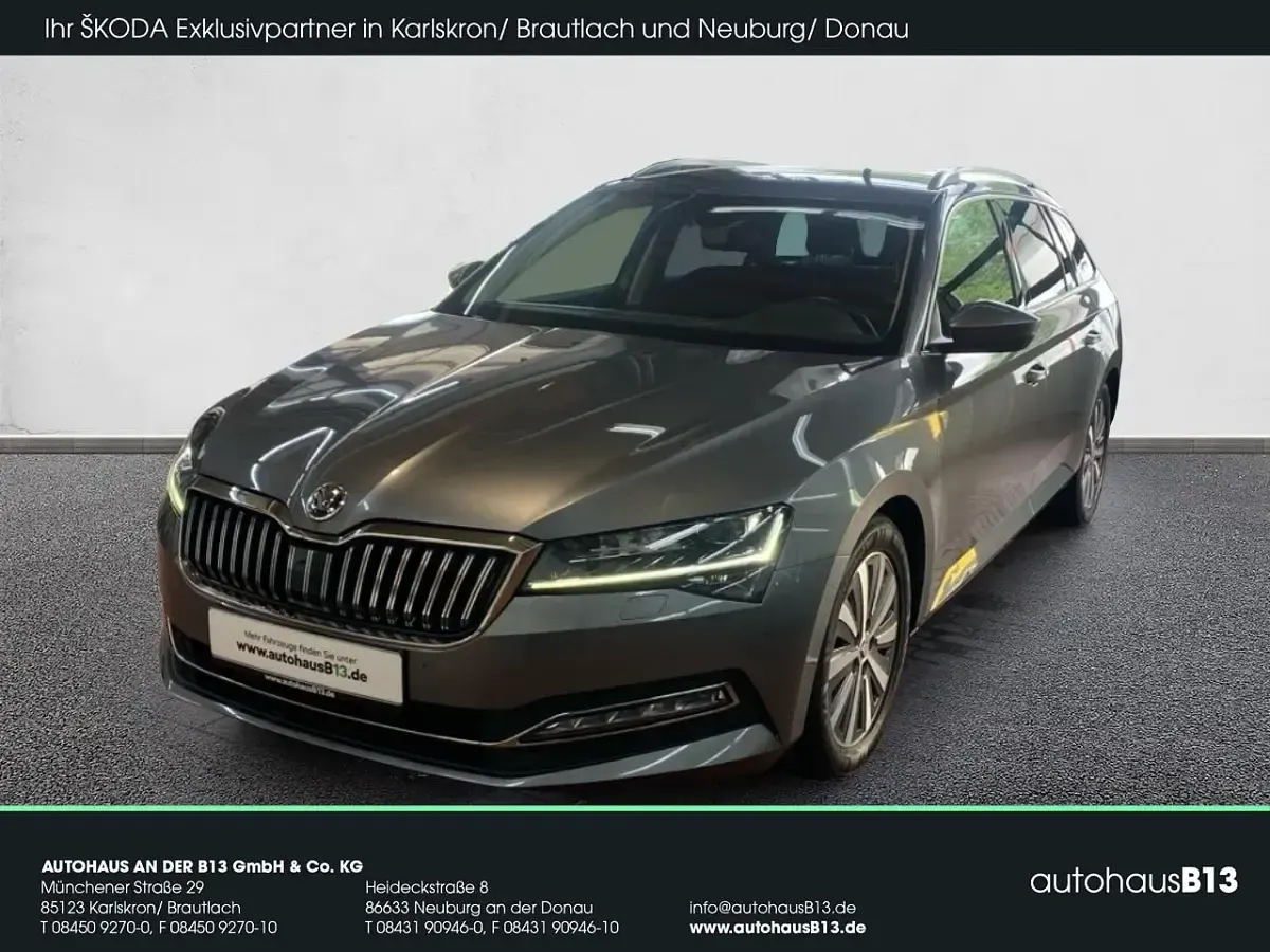 Gebraucht Skoda Superb Style 150 PS (110 kW) 2023 Kombi
