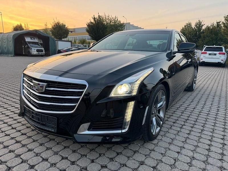 Schwarz/black Gebraucht 2016 Cadillac CTS Limousine | 21.499 € - Bild 1/4