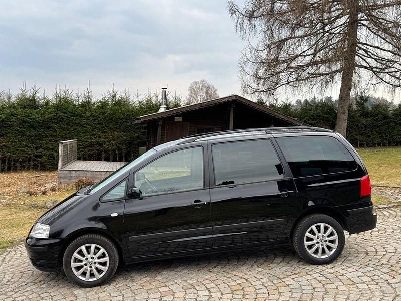 Gebraucht VW Sharan Highline 131 PS (96 kW) 2003 Schwarz Van / Kleinbus
