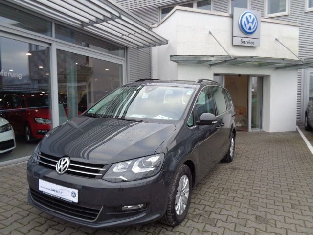 Gebraucht VW Sharan Comfortline 140 PS (102 kW) 2014 Grau Van / Kleinbus