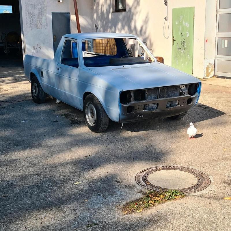 Grau Gebraucht 1982 VW Caddy Van / Kleinbus | 2.900 € - Bild 1/4