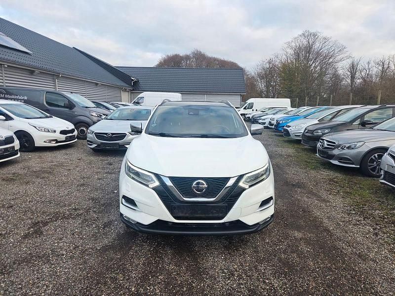 Weiß Gebraucht 2018 Nissan Qashqai Tekna+ SUV | 14.000 € (Guter Preis) - Bild 1/4