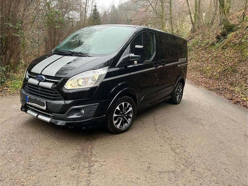 Gebraucht Ford Tourneo 231 PS (169 kW) 2018 Schwarz Van / Kleinbus
