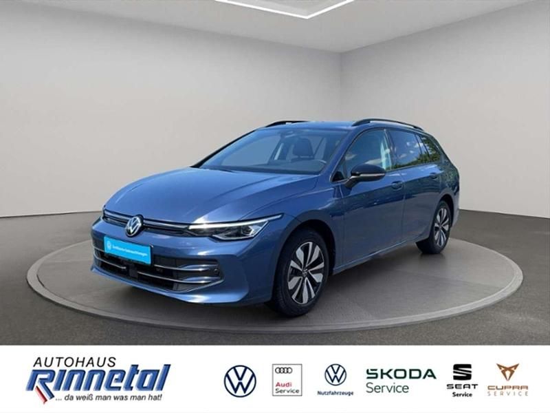 Anemonenblau metallic Gebraucht 2024 VW Golf VIII Goal Kombi | 26.380 € (Superpreis) - Bild 1/4