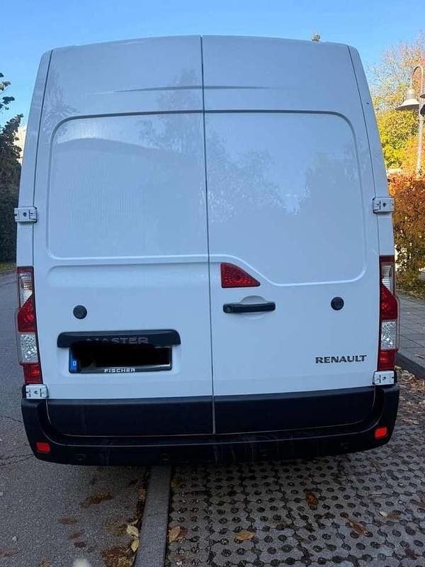 Gebraucht Renault Master 131 PS (96 kW) 2024 Van