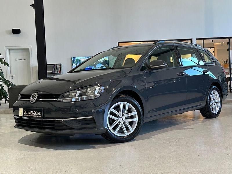 Grau Gebraucht 2019 VW Golf VII Comfortline Kombi | 14.980 € (Fairer Preis) - Bild 1/4