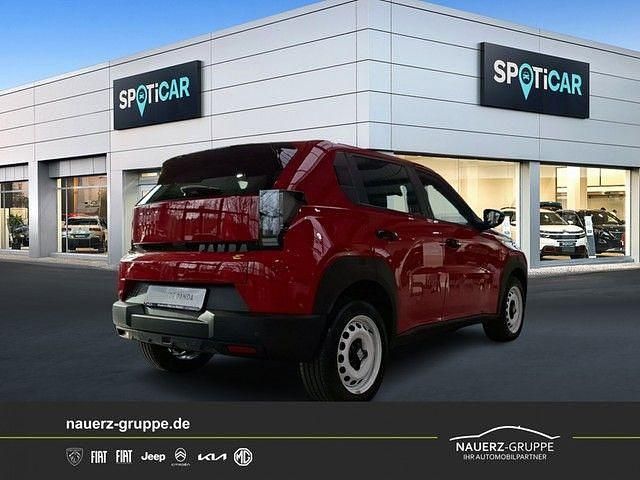 Neu Fiat Grande Panda Red 83 kW (113 PS) 2025 Rot Kleinwagen