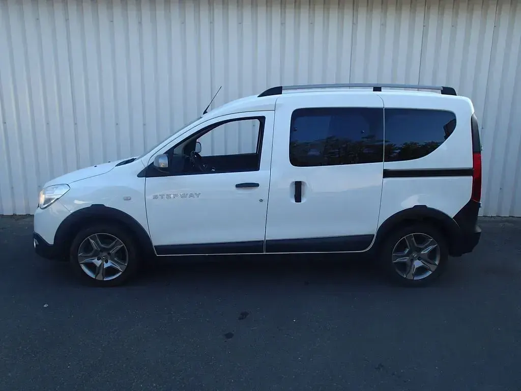 Gebraucht Dacia Dokker Stepway 131 PS (96 kW) 2020 Van / Kleinbus
