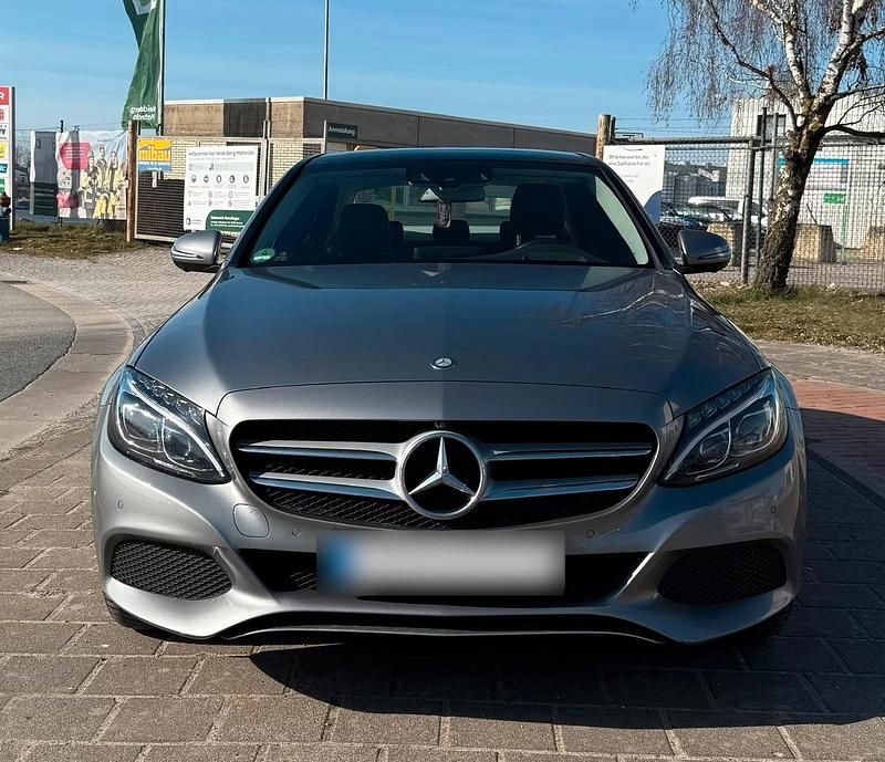 Gebraucht Mercedes C400 333 PS (244 kW) 2015 Silber Limousine