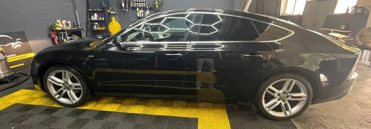 Gebraucht Audi A7 S-Line 204 PS (150 kW) 2011 Schwarz Kleinwagen