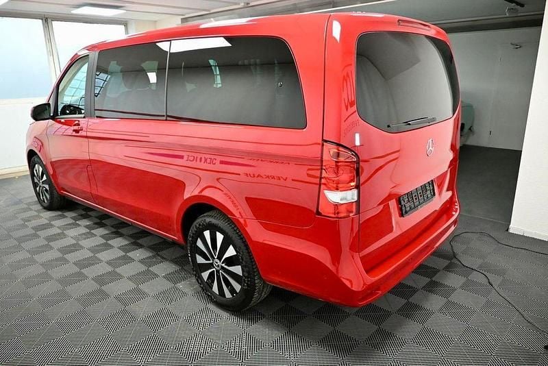 Gebraucht Mercedes V220 163 PS (119 kW) 2021 Jupiterrot Van / Kleinbus