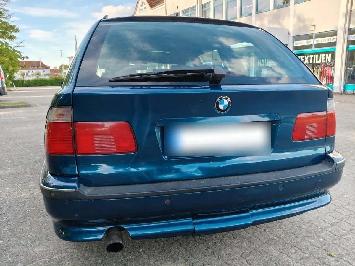 Gebraucht BMW 528 Sport Line 193 PS (141 kW) 1999 Blau Kombi