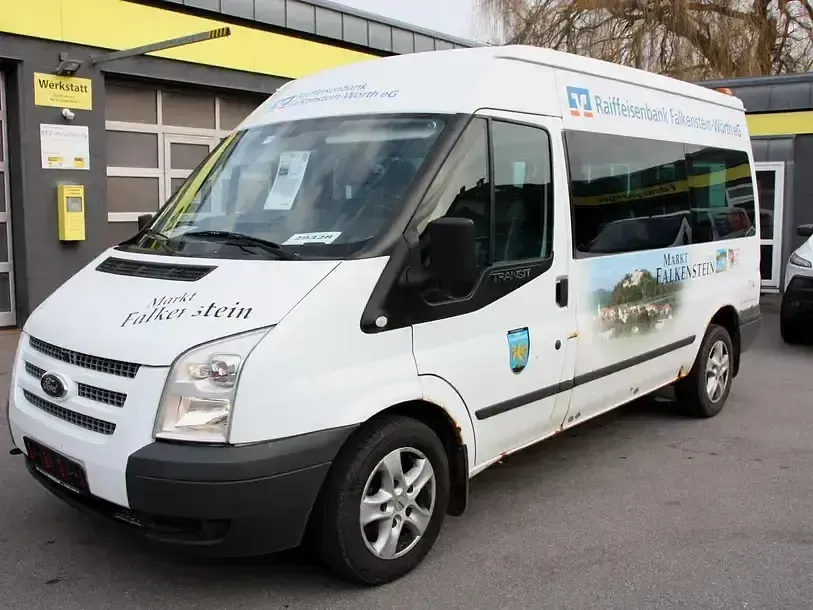 Gebraucht Ford 300 Trend 140 PS (102 kW) 2013 Weiss Van / Kleinbus