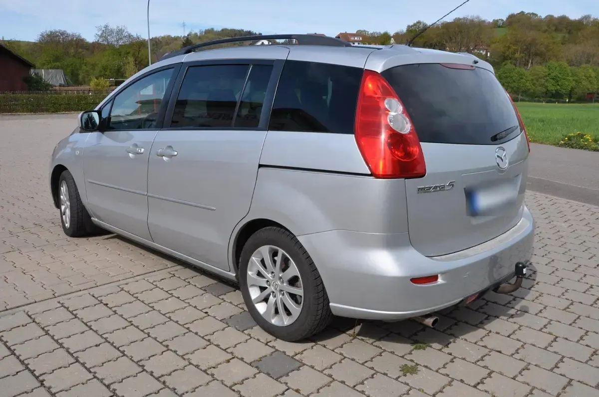 Gebraucht Mazda 5 143 PS (105 kW) 2008 Silber Van / Kleinbus