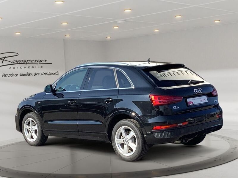 Gebraucht Audi Q3 Design 150 PS (110 kW) 2018 Mythosschwarz metallic SUV