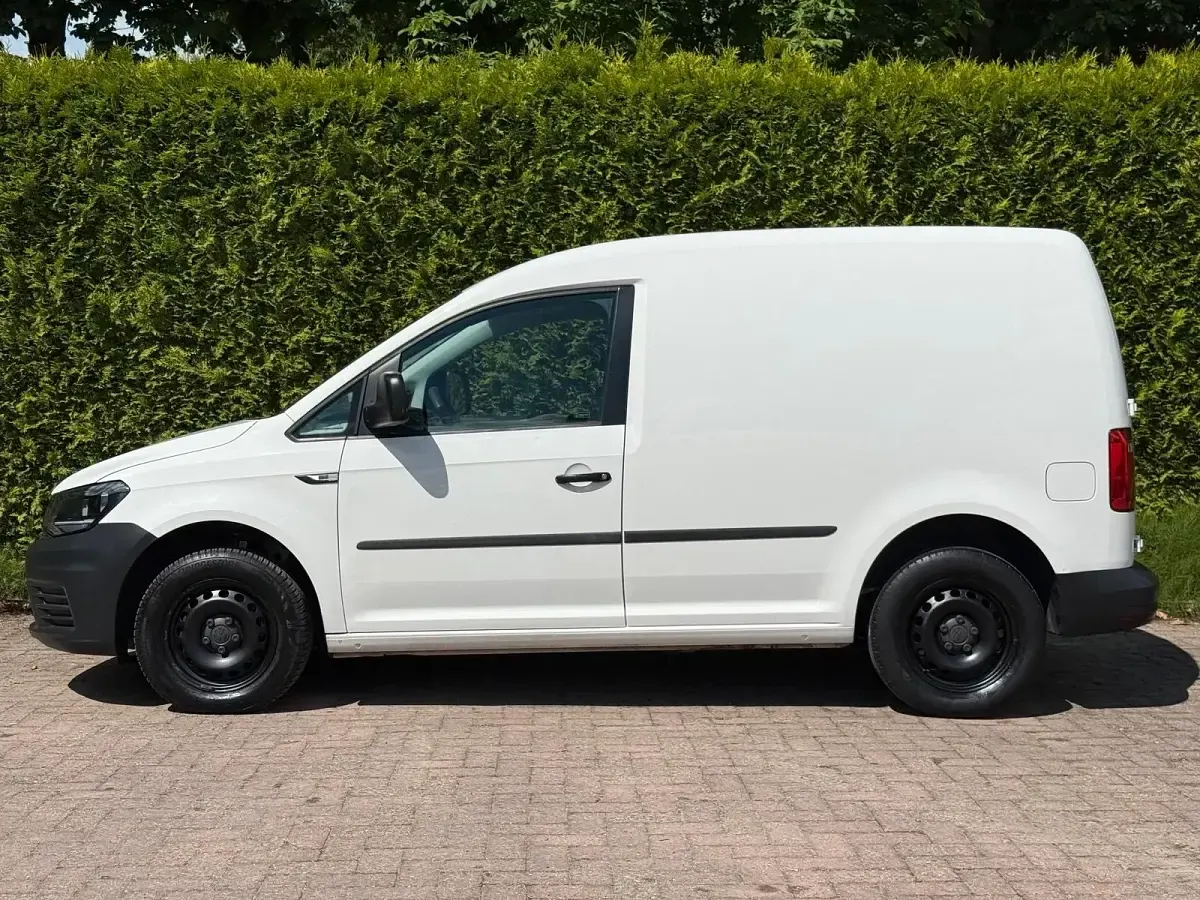 Gebraucht VW Caddy 75 PS (55 kW) 2017 Weiß Van / Kleinbus