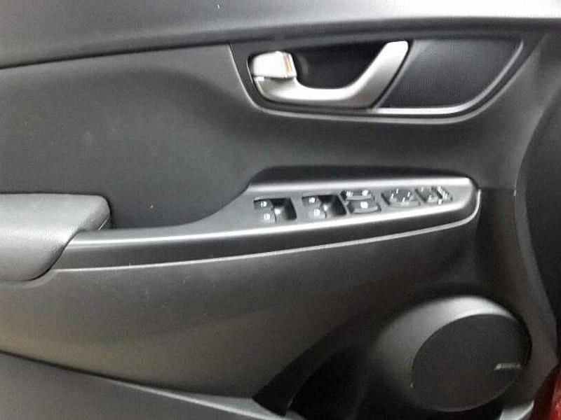 Gebraucht Hyundai Kona Premium 177 PS (130 kW) 2020 Pulse red metallic SUV