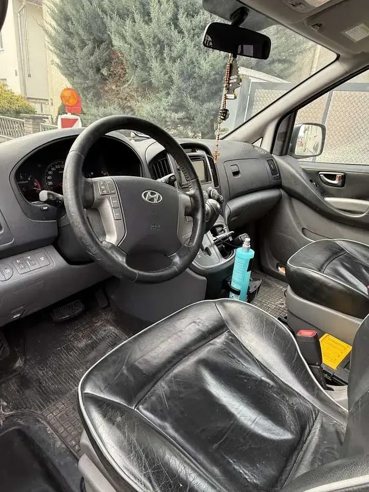 Gebraucht Hyundai H 100 170 PS (125 kW) 2012 Van / Kleinbus