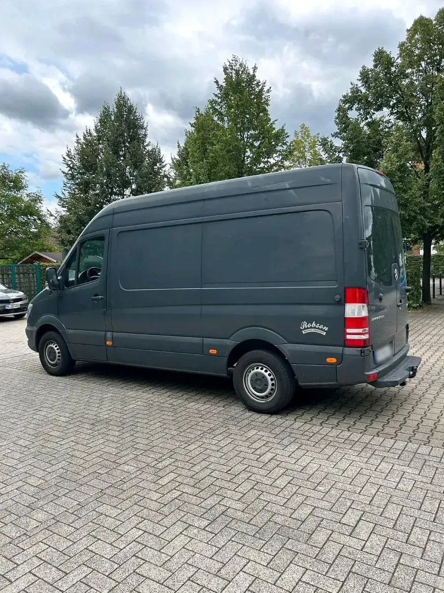 Second-hand Mercedes Sprinter 114 CP (83 kW) 2018 Gri Van
