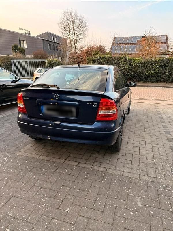 Gebraucht Opel Astra 75 PS (55 kW) 1999 Blau Coupé