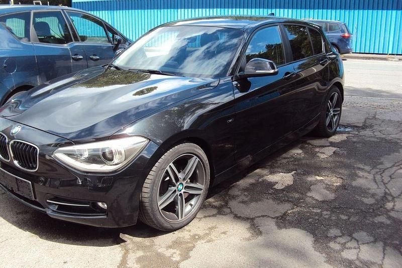 Gebraucht BMW 116 Performance 136 PS (100 kW) 2014 Schwarz Kleinwagen