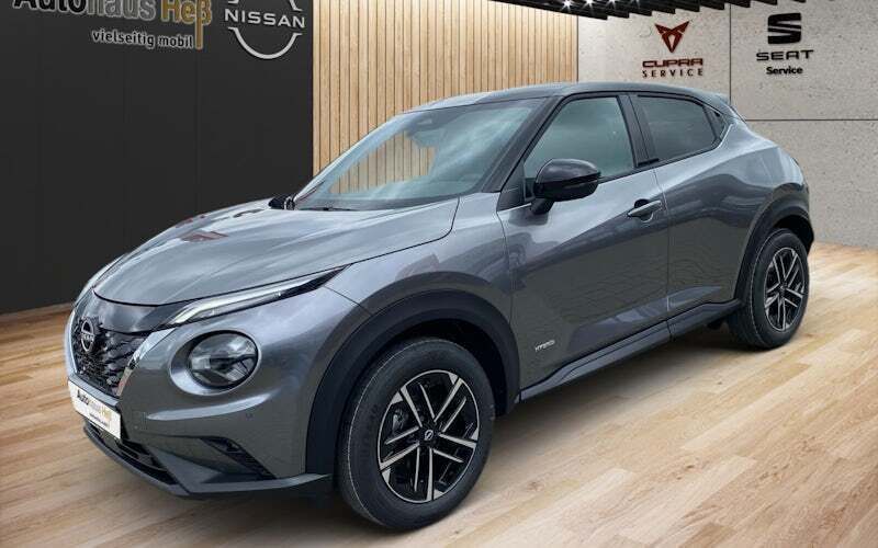 Grau Neu 2024 Nissan Juke N-Connecta SUV | 27.900 € (Fairer Preis) - Bild 1/4