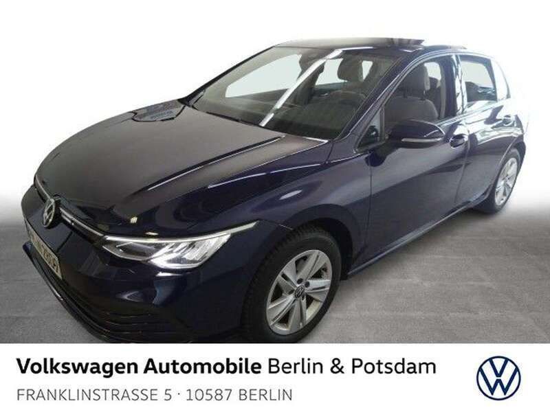 Atlantic blue metallic Gebraucht 2021 VW Golf VIII Life Limousine | 18.430 € (Fairer Preis) - Bild 1/4