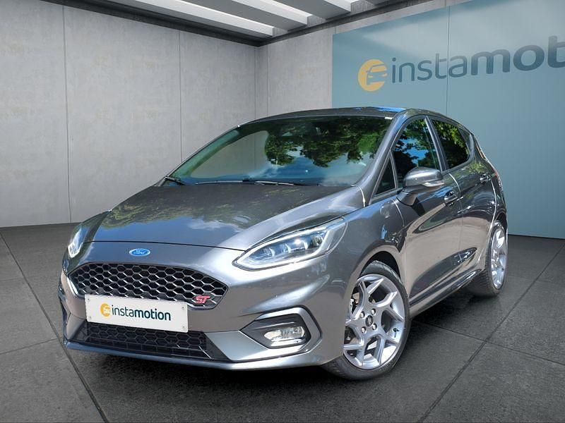 Grau Gebraucht 2019 Ford Fiesta Kleinwagen | 18.399 € (Fairer Preis) - Bild 1/4