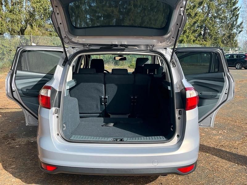Second-hand Ford C-MAX 150 CP (110 kW) 2011 Argintiu Monovolum