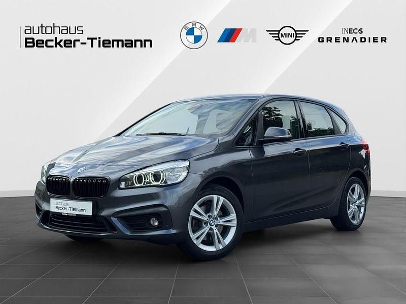 Grau Gebraucht 2017 BMW 220 Active Tourer Advantage Van / Kleinbus | 17.911 € (Etwas zu teuer) - Bild 1/4