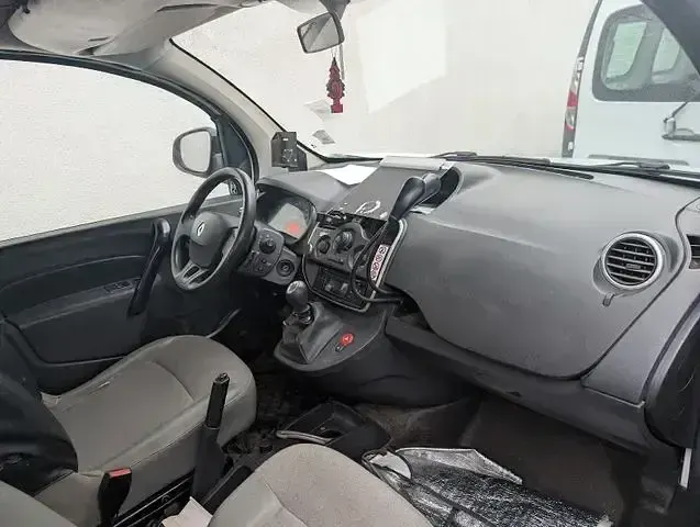 Gebraucht Renault Kangoo 2021 Weiss Van / Kleinbus