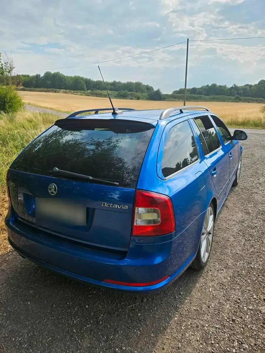 Gebraucht Skoda Octavia vRS 216 PS (158 kW) 2010 Blau Kombi