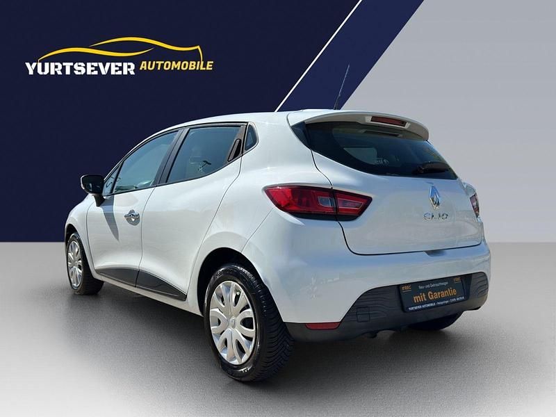 Gebraucht Renault Clio IV Expression 73 PS (53 kW) 2014 Weiß Kleinwagen