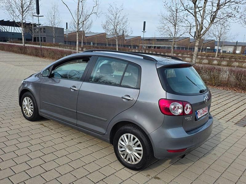 Gebraucht VW Golf Plus Cross Trendline 105 PS (77 kW) 2010 Grau Van / Kleinbus