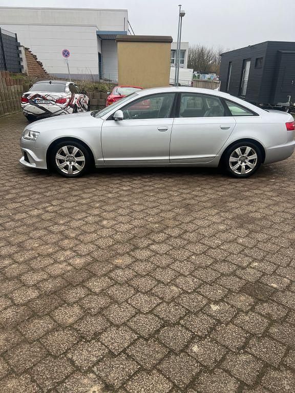 Gebraucht Audi A6 Ambiente 310 PS (228 kW) 2011 Silber Limousine