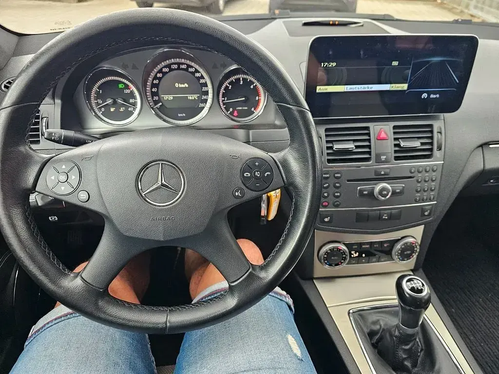 Gebraucht Mercedes C220 Edition 170 PS (125 kW) 2009 Grau Kombi