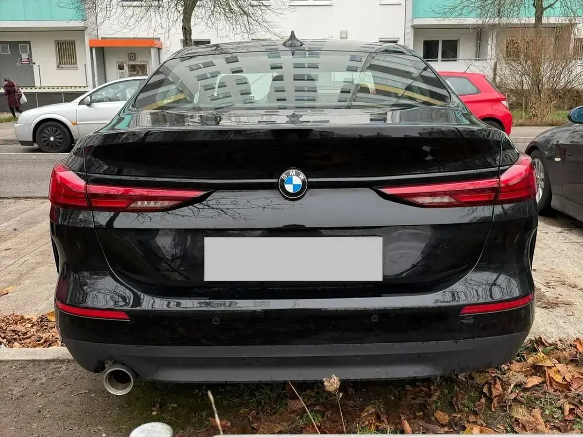 Gebraucht BMW 218 Gran Coupé Advantage 140 PS (102 kW) 2020 Schwarz Coupé