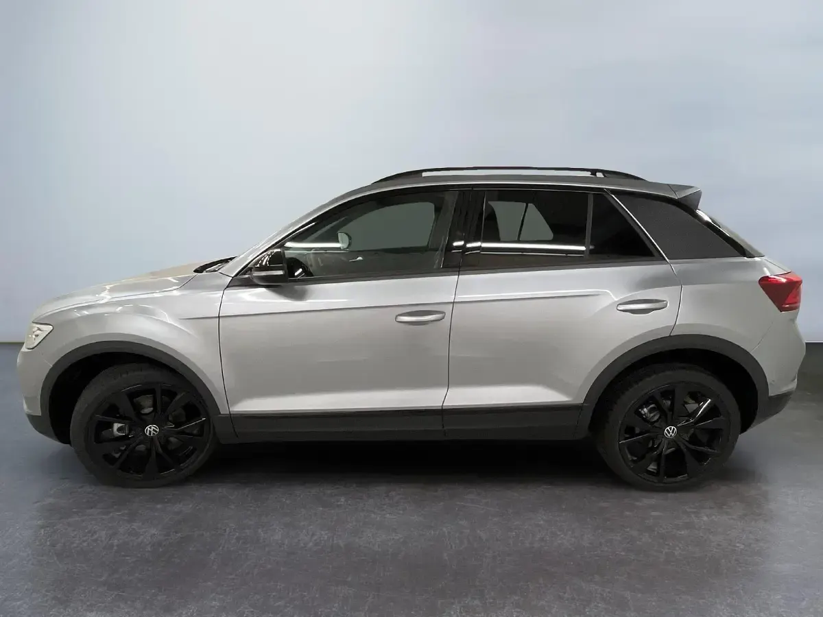 Neu VW T-Roc Black Edition 150 PS (110 kW) 2025 Silber SUV