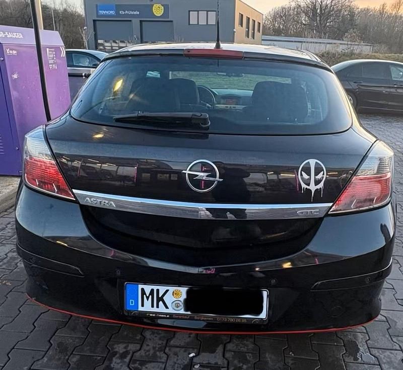 Gebraucht Opel Astra GTC 90 PS (66 kW) 2008 Schwarz Coupé