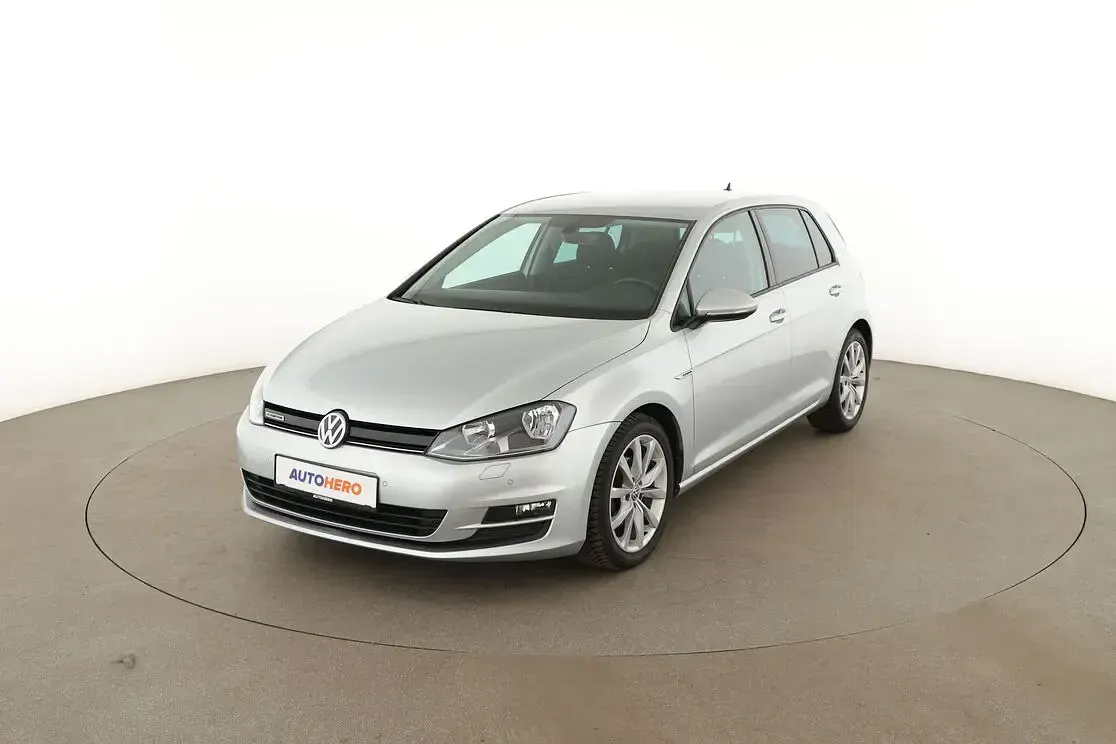 Gebraucht VW Golf VII Trendline 2018 Limousine